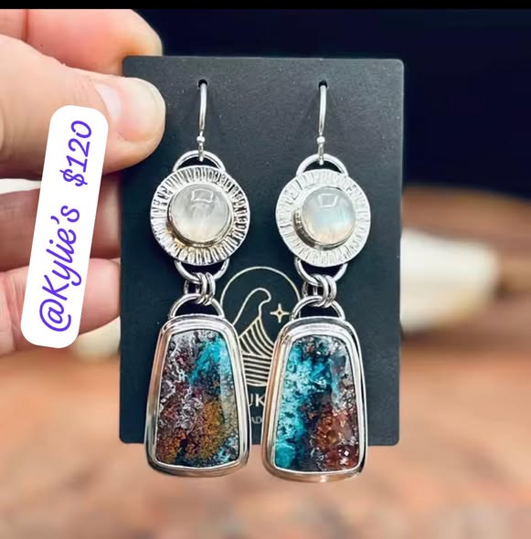 Earrings photo 3