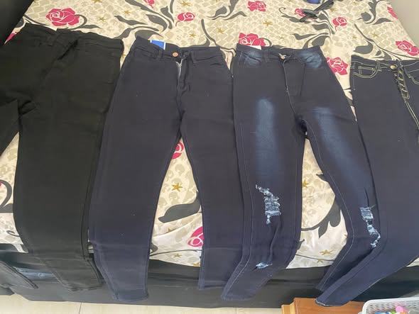 Jeans photo 2