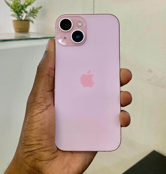 Iphone 15 128GB photo 2
