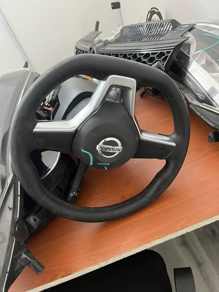 NISSAN NOTE NEW SHAPE PARTS photo 1