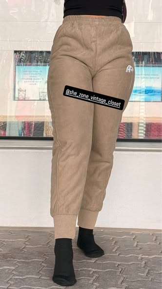 Sweat pants photo 5