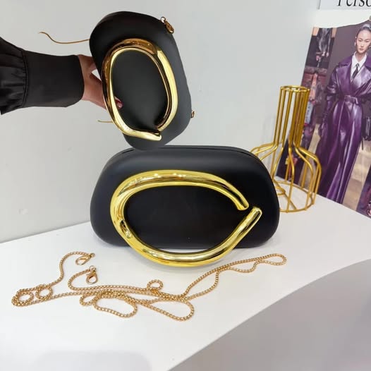 Zara Clutch bags photo 1