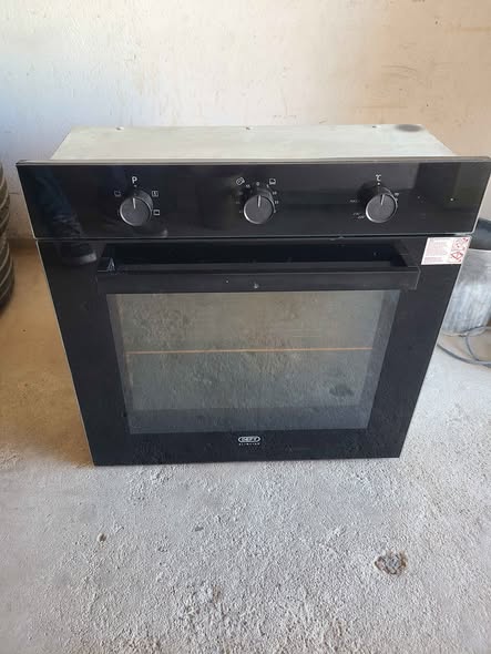 Defy Oven photo 2