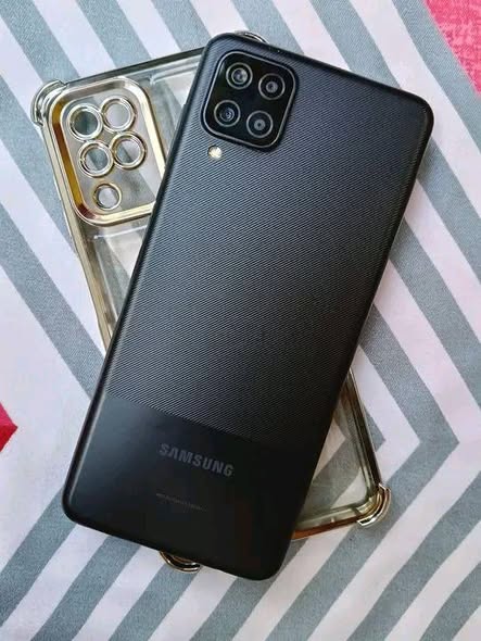 SAMSUNG GALAXY A12 photo 1