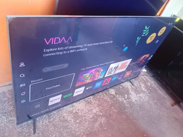 HISENSE QLED 65INCH SMART TV photo 4