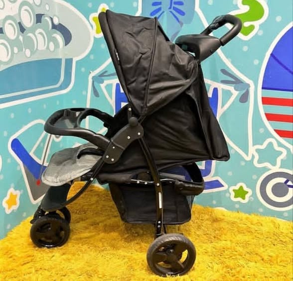 Strollers photo 3