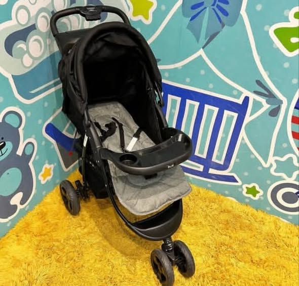 Strollers photo 2