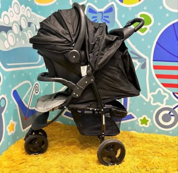 Strollers photo 1
