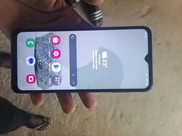 Samsung Galaxy A13 photo 3