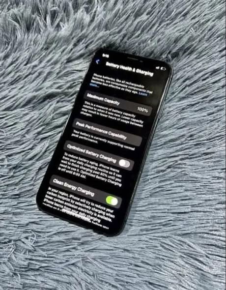 IPhone Xs 256 GB photo 2