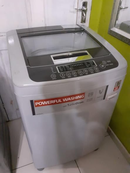 WASHING MACHINE photo 1