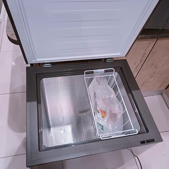 Deep freezer photo 2