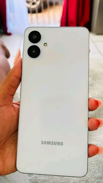 Samsung A06 photo 2