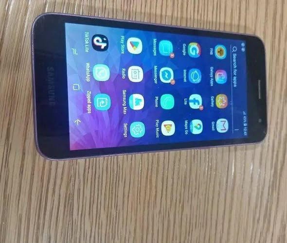 Samsung J2 photo 1