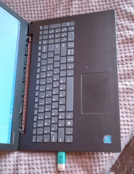 Lenovo ideapad photo 4