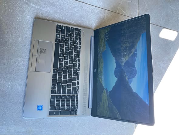HP 250 G8 photo 4