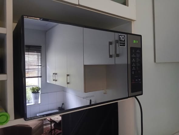 Samsung microwave photo 1