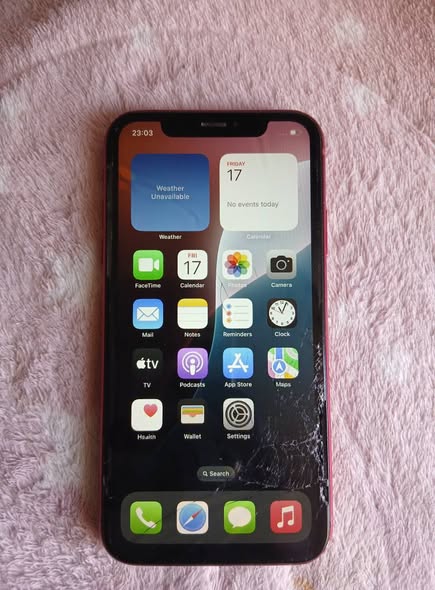 Iphone Xr photo 2