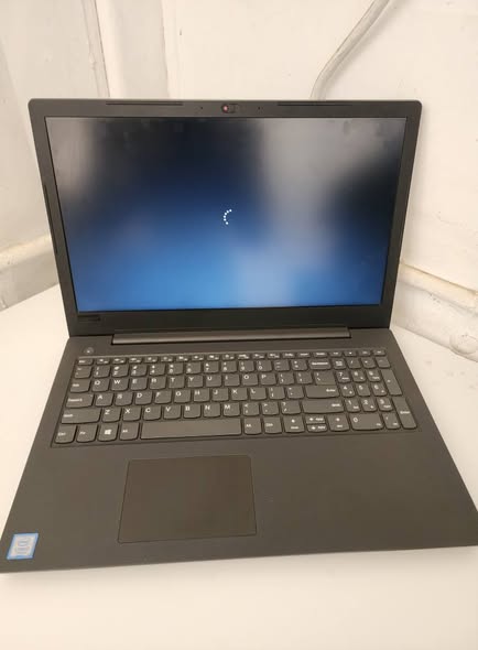 Lenovo laptop photo 2