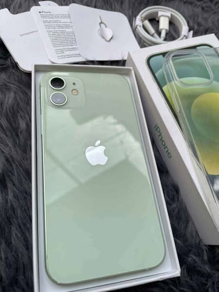 IPHONE 12  64GB photo 2