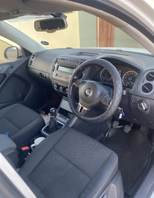 MITSUBISHI XPANDER 2022 photo 2