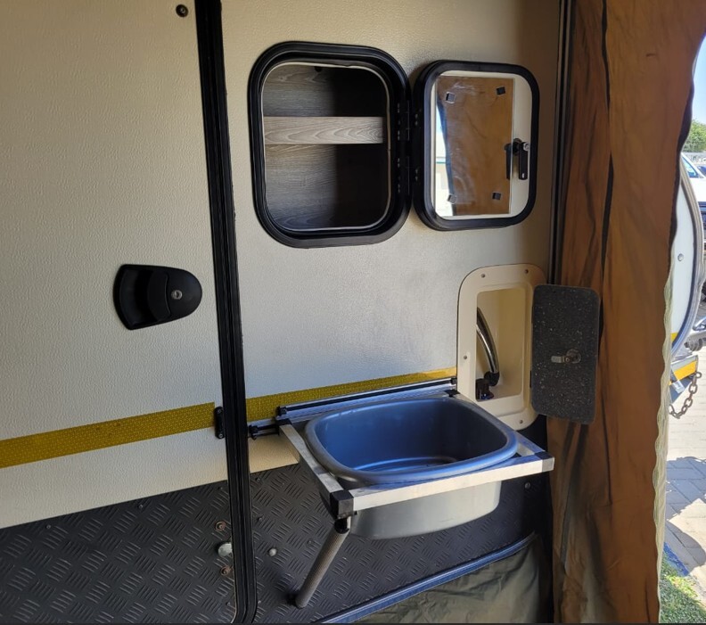 2017 Jurgens Xplorer off-road caravan for sale photo 6