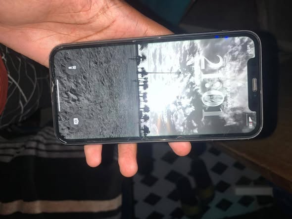 IPHONE 11 photo 5