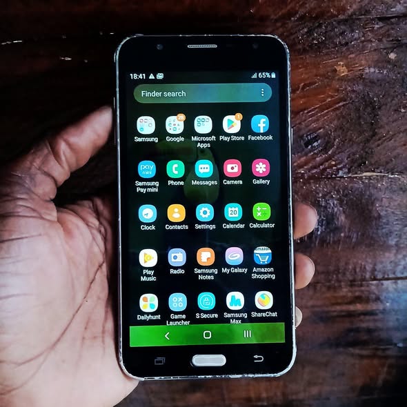 Samsung j7 photo 1