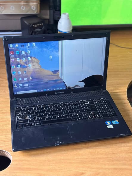 LENOVO LAPTOP photo 4