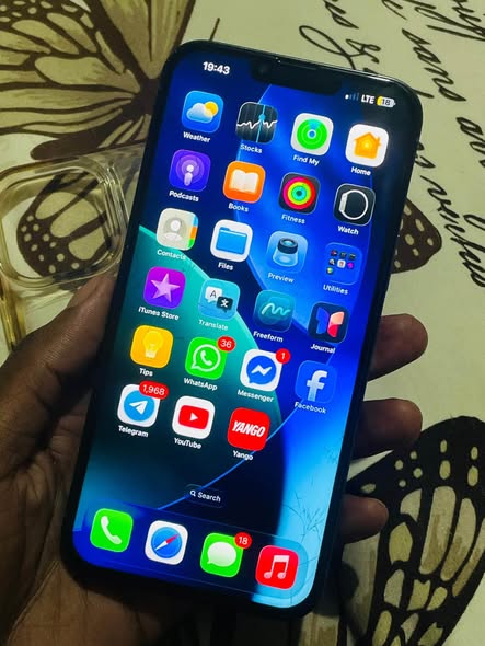 iPhone 13 Pro Max 256gig photo 1
