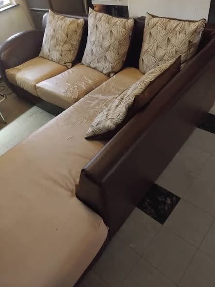 L Shaped Sofa photo 2