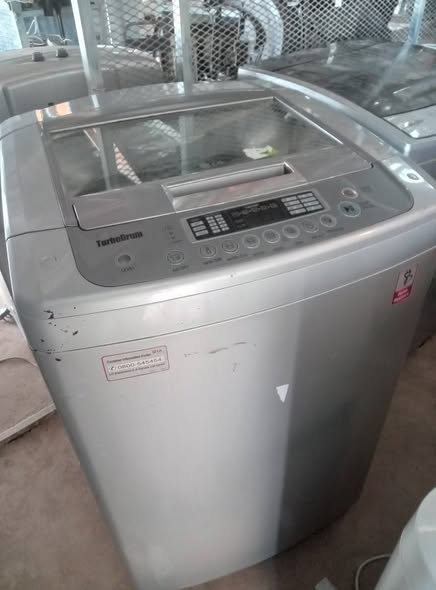 14kg LG top loader automatic washing machine photo 2