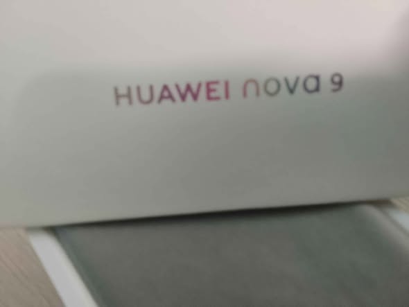 Nova 9 photo 1