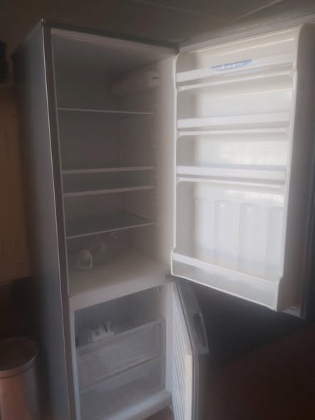 Defy Fridge photo 2