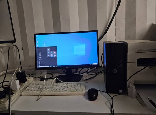 Dell Ful Computer Set photo 4