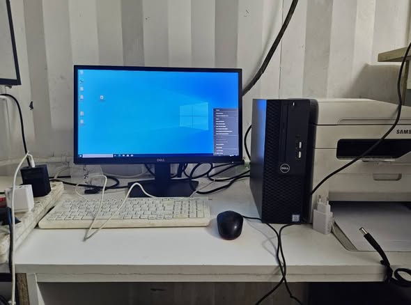 Dell Ful Computer Set photo 1