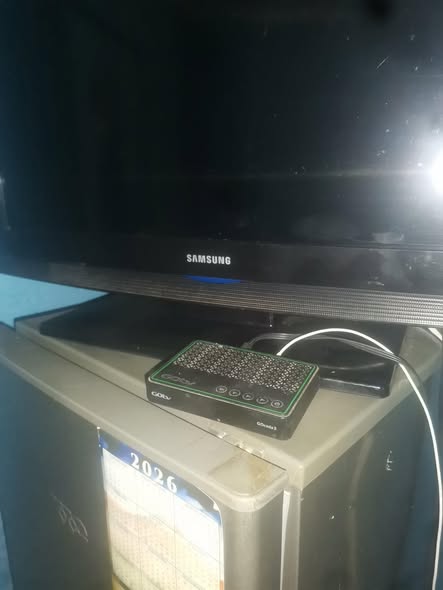 TV 32inch photo 2