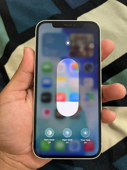 iPhone 12 128GB photo 1