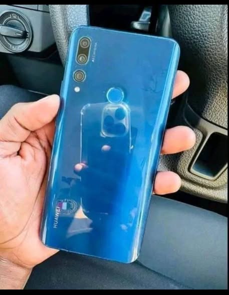 Huawei Y9 Prime photo 2