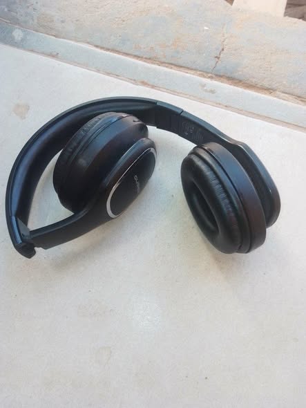 Volcano headsets photo 1