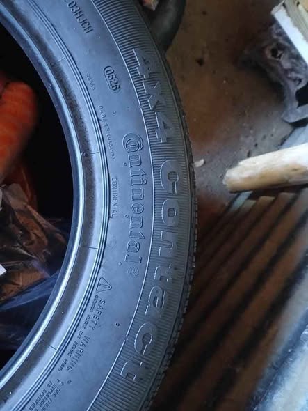Tyre photo 5
