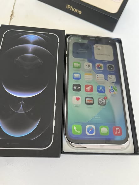 iPhone 12 Pro Max 128gb photo 2