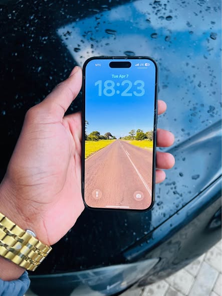 IPHONE 15 photo 1