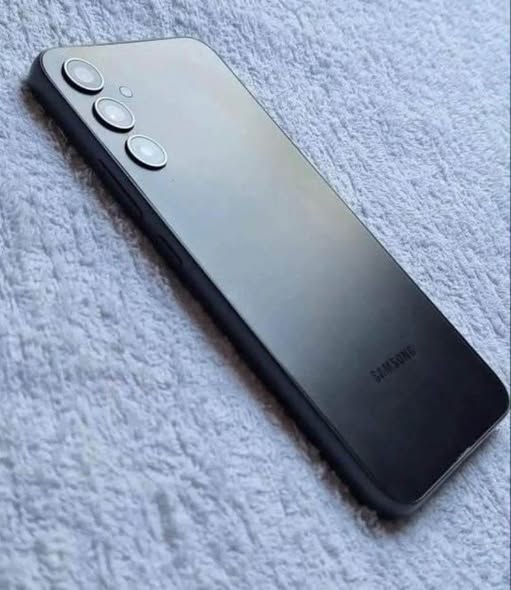 Samsung Galaxy A34 5G photo 2