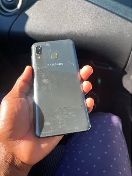 Samsung A20 photo 5