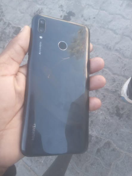 Huawei y9 64g photo 3