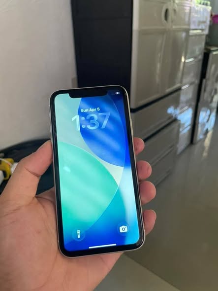 Iphone 11 64gb photo 1