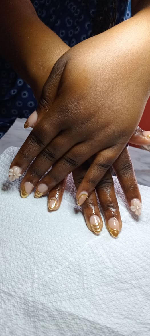 Nails photo 1