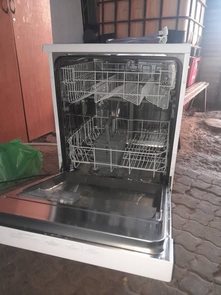 DISH WASHER photo 4