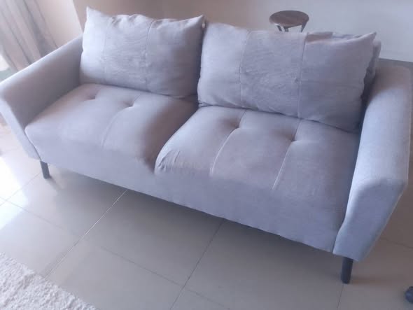 2 Seater couch photo 3